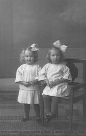 020 Tjitske en Djoeke de Boer