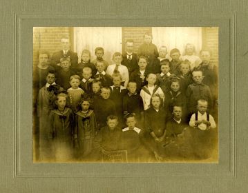 14   Geref. school Hantum  jaartal 