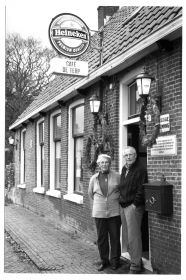 10   Wietske Mays Kamstra en broer Renze Kamstra  2004    1