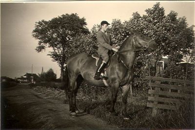 12   ruiter te paard