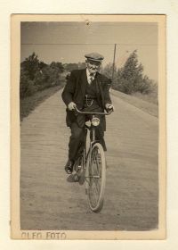 23   Tseard Steenstra op de fiets