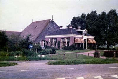 032   Simmer 1983   Fernijen fan de daksgoaten   it resultaat