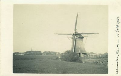  b  fan 13 Oktober 1924is er wel