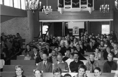 jeugddienst juni 2002  in de kerk op de hantumerhoek