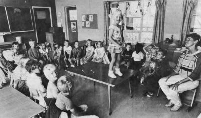 feest op de nieuwe kleuterschool   2