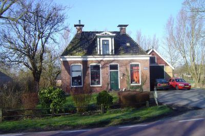 hiw02